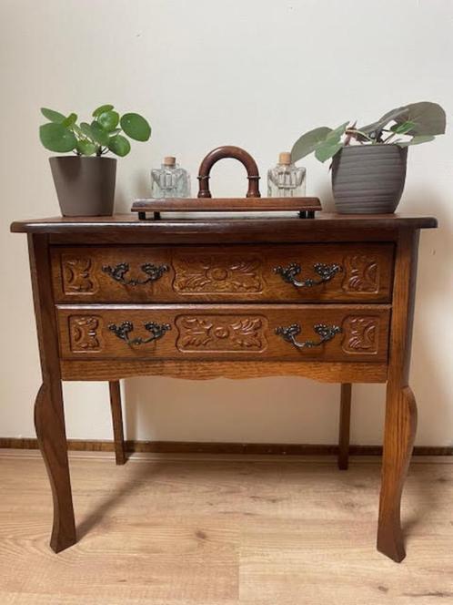 Antiek/vintage kastje, ladekastje met 2 lades, Huis en Inrichting, Kasten | Ladekasten, Gebruikt, Minder dan 100 cm, 50 tot 100 cm