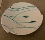 Vintage plateel schaal FLORA - GOuda. Model Liane., Verzenden