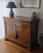 Antieke, notenhouten kast, Ophalen