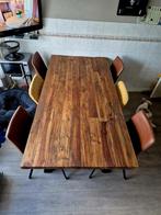 Massief Houten Tafel met Stoelen - IJsselstein, Huis en Inrichting, Tafels | Eettafels, Ophalen, Gebruikt, 100 tot 150 cm, Vijf personen of meer