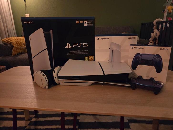 PlayStation 5 Disc Slim 1TB + Controller., Spelcomputers en Games, Spelcomputers | Sony PlayStation 5, Playstation 5, Ophalen