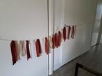 Leuke tasselslingers / decoratie voor bruiloft / feest!, Ophalen of Verzenden, Zo goed als nieuw, Versiering, Geboorte of Huwelijk