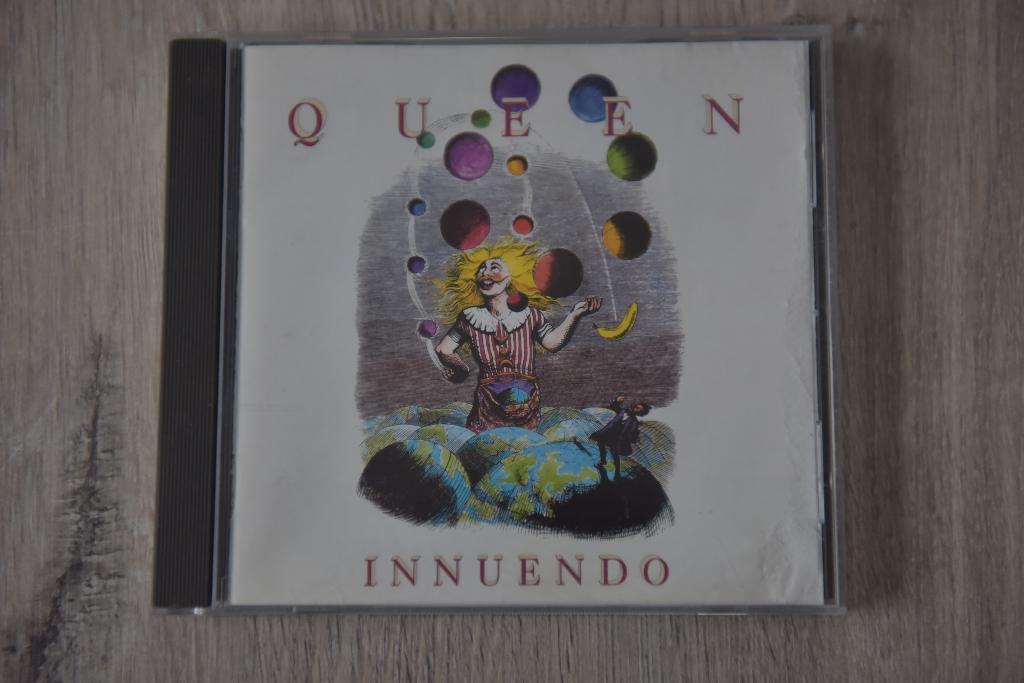 QUEEN ---- INNUENDO   12 geweldige nummers, Verzenden, Zo goed als nieuw, Boxset