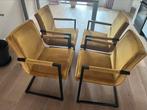 Vier eetkamerstoelen met armleuning. Okergeel., Huis en Inrichting, Ophalen, Gebruikt, Overige kleuren, Vier