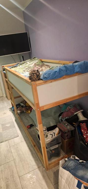 Te koop: Hoogslapper met matras en speeltent 90x200  beschikbaar voor biedingen