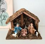 Mooie vintage kerststal retrostijl van hout met kunststof, Ophalen of Verzenden, Zo goed als nieuw