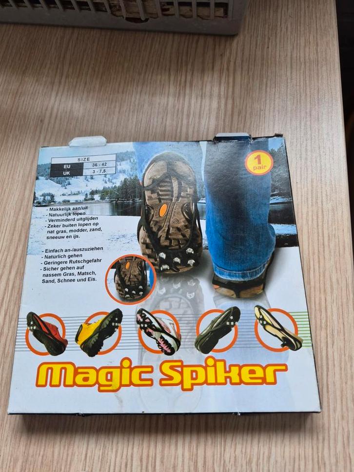 Magic Spiker Anti-Slip Zool Schoenijzers Maat 36-42, Sport en Fitness, Bergsport en Wandelen, Nieuw, Schoenen, Ophalen of Verzenden