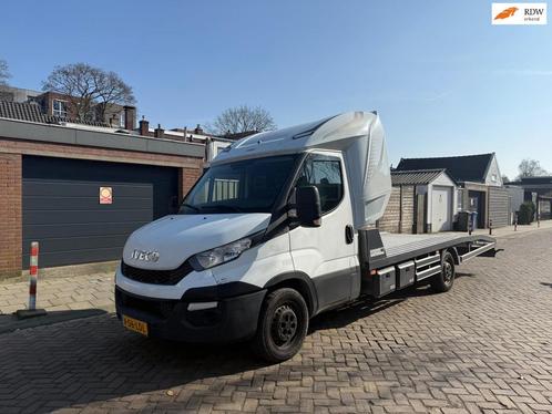 Iveco Daily 35S15 2.3 410, Auto diversen, Schadeauto's, Handgeschakeld, Diesel, Overige carrosserieën, Wit