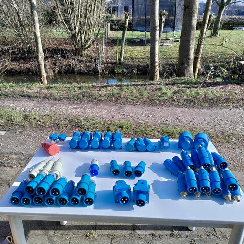 Diverse soorten CEE stekkers mannelijk, Hobby en Vrije tijd, Elektronica-componenten, Gebruikt, Ophalen of Verzenden