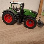 fendt 1050 met certificaat (nr 953 van 1050), Hobby en Vrije tijd, Modelauto's | 1:32, Ophalen of Verzenden, Zo goed als nieuw