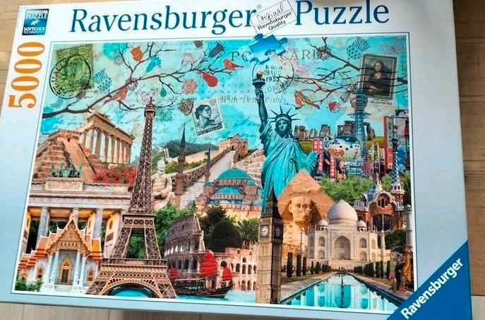 Puzzel Ravensburger 5000 stukjes big city collage, Hobby en Vrije tijd, Denksport en Puzzels, Gebruikt, Meer dan 1500 stukjes