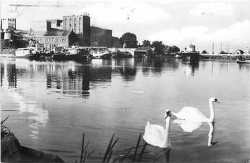 (388-030-027) Halfweg De Kom aan de Ringvaart beschikbaar voor biedingen