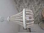 Beige lamp (kralen), Huis en Inrichting, Ophalen of Verzenden, Zo goed als nieuw