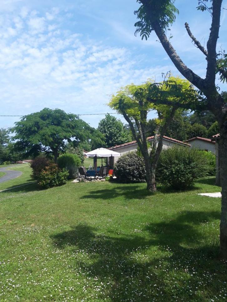Te huur , 4/5 pers.Bungalow in de Dordogne , Frankrijk, Vakantie, Vakantiehuizen | Frankrijk, Dordogne, Chalet, Bungalow of Caravan