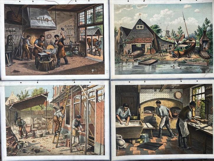 Vier antieke kartonnen schoolplaten beroepen, Antiek en Kunst, Antiek | Schoolplaten, Ophalen of Verzenden