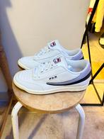 Fila sneaker nieuw in doos  maat 41, Ophalen of Verzenden, Nieuw, Sneakers of Gympen