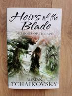 Adrian Tchaikovsky - Heirs of the Blade, Boeken, Ophalen of Verzenden, Zo goed als nieuw, Adrian Tchaikovsky