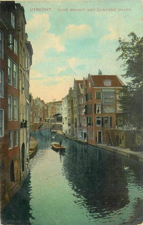 (388-151-029) Utrecht Oude Gracht met Donkere Gaard, Verzamelen, Ansichtkaarten | Nederland, Utrecht, Verzenden