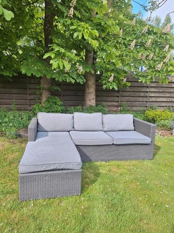 Nette loungeset tuinset loungebank BEZORGEN MOGELIJK! beschikbaar voor biedingen