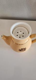 Laaks brocante, Douwe Egberts theepot met filter, Huis en Inrichting, Keuken | Servies, Verzenden, Zo goed als nieuw, Overige stijlen