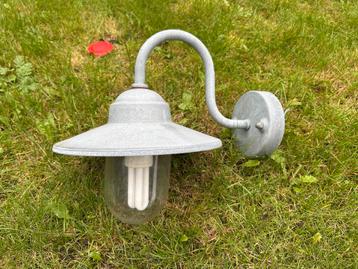Mooie Buitenlamp - Wandlamp beschikbaar voor biedingen