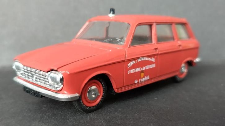 Peugeot 204 Break 1:43 Eligor Pol, Hobby en Vrije tijd, Modelauto's | 1:43, Zo goed als nieuw, Auto, Overige merken, Ophalen of Verzenden
