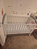 Mooi wit ledikant met lade, Kinderen en Baby's, Babywiegjes en Ledikanten, Ophalen, Zo goed als nieuw, Ledikant