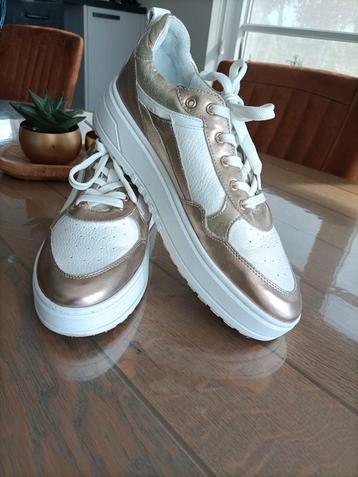 Juul&Belle sneaker Lotte Gold. Wit goud rose maat 43 beschikbaar voor biedingen