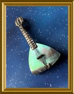 Oude broche met parelmoer: muziekinstrument, mandoline, Sieraden, Tassen en Uiterlijk, Ophalen of Verzenden, Overige materialen