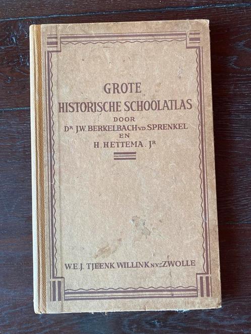 Historische Schoolatlas 1941, Boeken, Atlassen en Landkaarten, Gelezen, Overige atlassen, Europa Overig, 1800 tot 2000, Ophalen of Verzenden