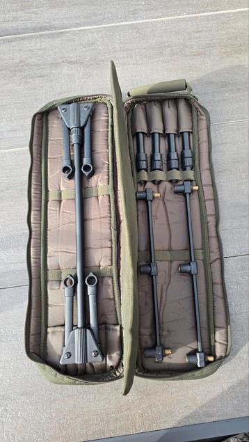 Nash rodpod 3 rod + tas/pouch beschikbaar voor biedingen