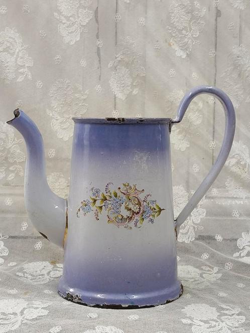 Oud paars emaille koffiepotje, Antiek en Kunst, Antiek | Emaille, Ophalen of Verzenden
