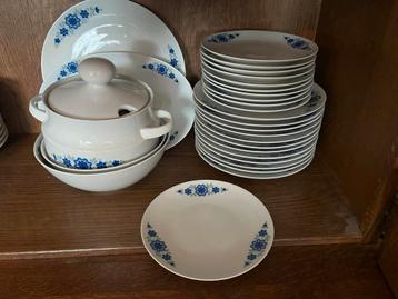 Bavaria servies beschikbaar voor biedingen