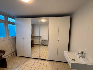 GRATIS Ikea Pax kledingkast 3 meter breed - zelf demonteren beschikbaar voor biedingen