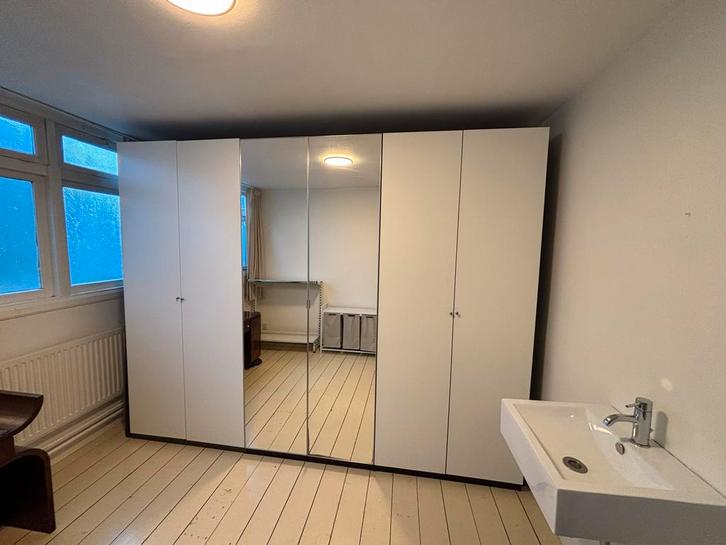 GRATIS Ikea Pax kledingkast 3 meter breed - zelf demonteren, Huis en Inrichting, Kasten | Kledingkasten, Zo goed als nieuw, 200 cm of meer