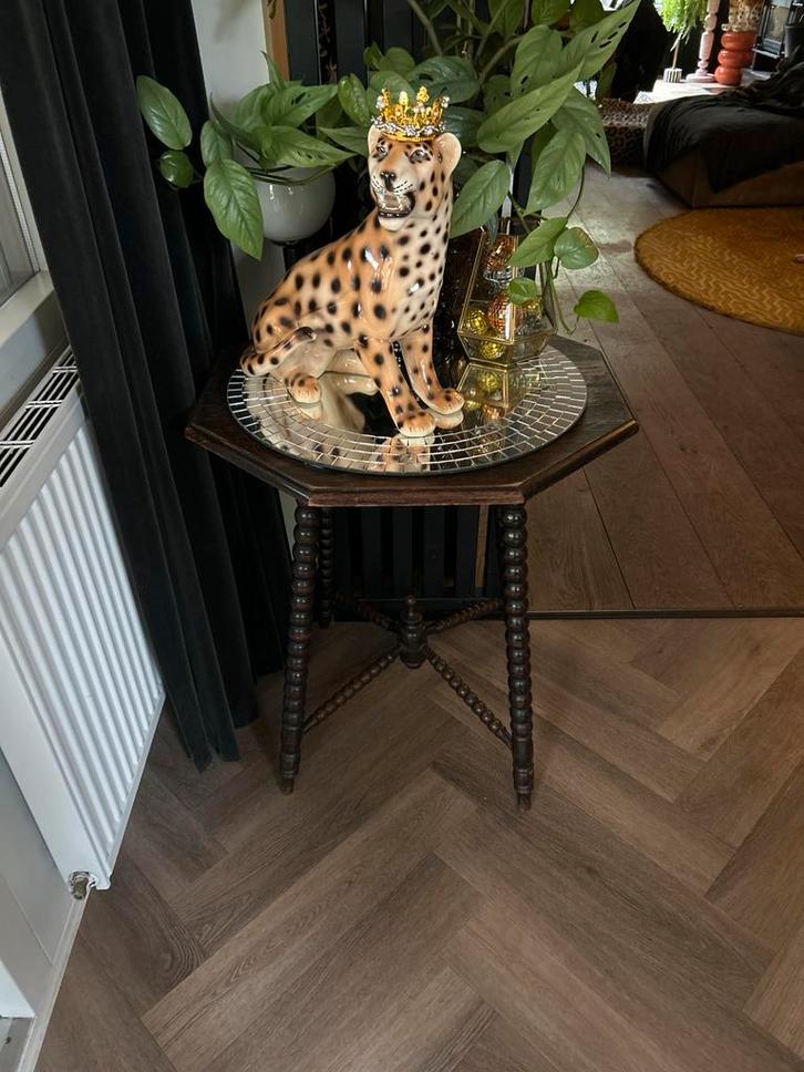 Antiek Tafeltje met Gedraaide Poten bobine, Huis en Inrichting, Tafels | Bijzettafels, Gebruikt, Overige vormen, 45 tot 60 cm