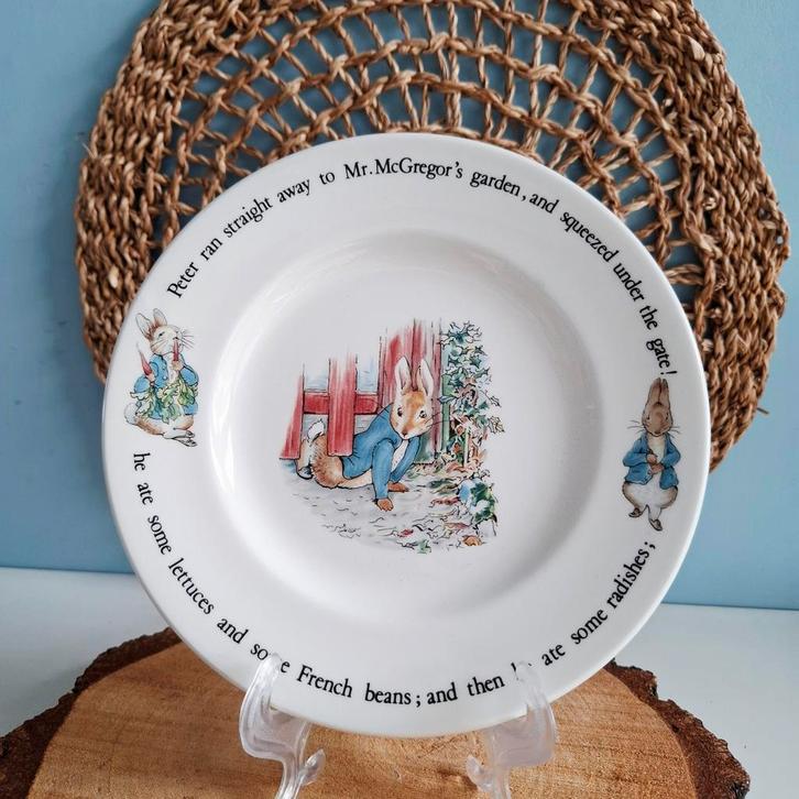 Wedgwood 'Peter Rabbit', ontbijtbord, Antiek en Kunst, Antiek | Schalen, Ophalen of Verzenden