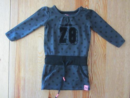 Grijs/zwart jurkje Z8 maat 68, Kinderen en Baby's, Babykleding | Maat 68, Zo goed als nieuw, Meisje, Jurkje of Rokje, Ophalen of Verzenden