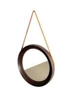 Vintage ronde wengé houten spiegel met leren koord jaren 60, Minder dan 50 cm, Gebruikt, Rond, Ophalen of Verzenden