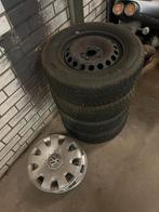 Winterbanden Volkswagen golf 5, Ophalen, Gebruikt, 15 inch, Banden en Velgen