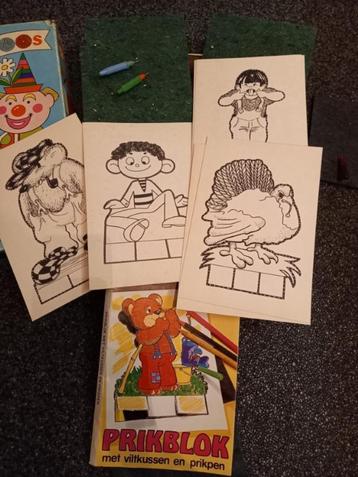 * Vintage prikblokmateriaal * beschikbaar voor biedingen