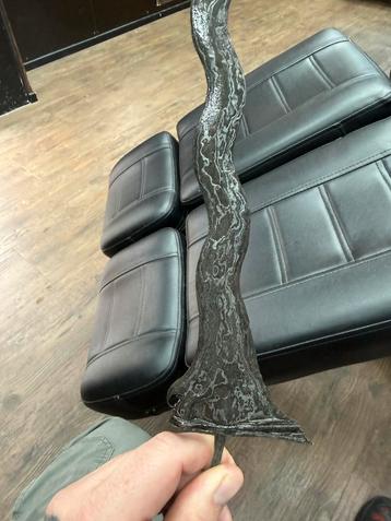 Kris keris beschikbaar voor biedingen