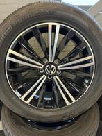 18" VW Tiguan ORIGINEEL (NIEUW), Auto-onderdelen, Banden en Velgen, Nieuw, 235 mm, Banden en Velgen, Personenwagen