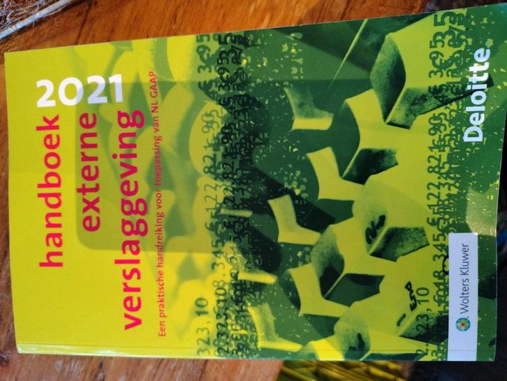 2021 handboek externe verslaggeving, Boeken, Economie, Management en Marketing, Zo goed als nieuw, Ophalen of Verzenden
