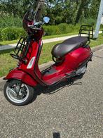 Vespa Touring S bj 2019 km 6200, Fietsen en Brommers, Scooters | Vespa, Ophalen, Maximaal 45 km/u, Vespa S, Zo goed als nieuw