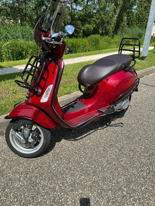 Vespa Touring S bj 2019 km 6200, Fietsen en Brommers, Scooters | Vespa, Zo goed als nieuw, Vespa S, Maximaal 45 km/u, Benzine