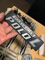 Volkswagen Polo mk1 embleem achter metaal !!, Ophalen of Verzenden, Volkswagen, Nvt, Nvt