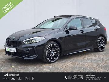BMW 1-serie 118i Automaat / Dealer onderhouden / M-Sport / 1 beschikbaar voor biedingen