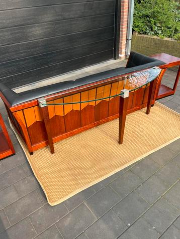 Peter Ghyczy sidetable  beschikbaar voor biedingen