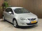 Opel Astra 1.6 Edition (bj 2010), Auto's, Voorwielaandrijving, Euro 5, Stof, 680 kg